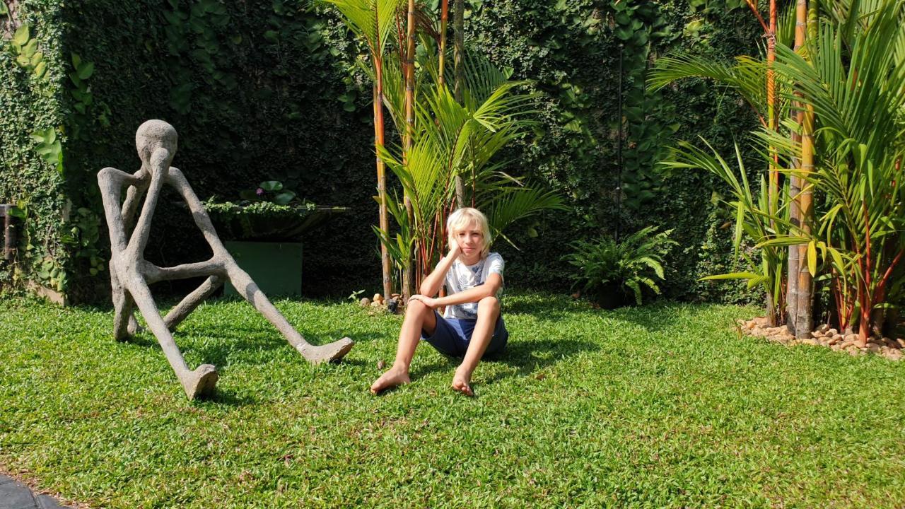 Ridee Villa Unawatuna Exteriör bild